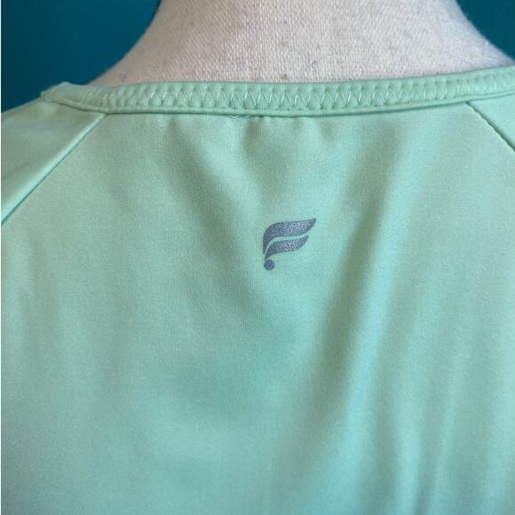 Fabletics Avah Color Block Athletic Crop Top Women's XXL - Picture 5 of 8